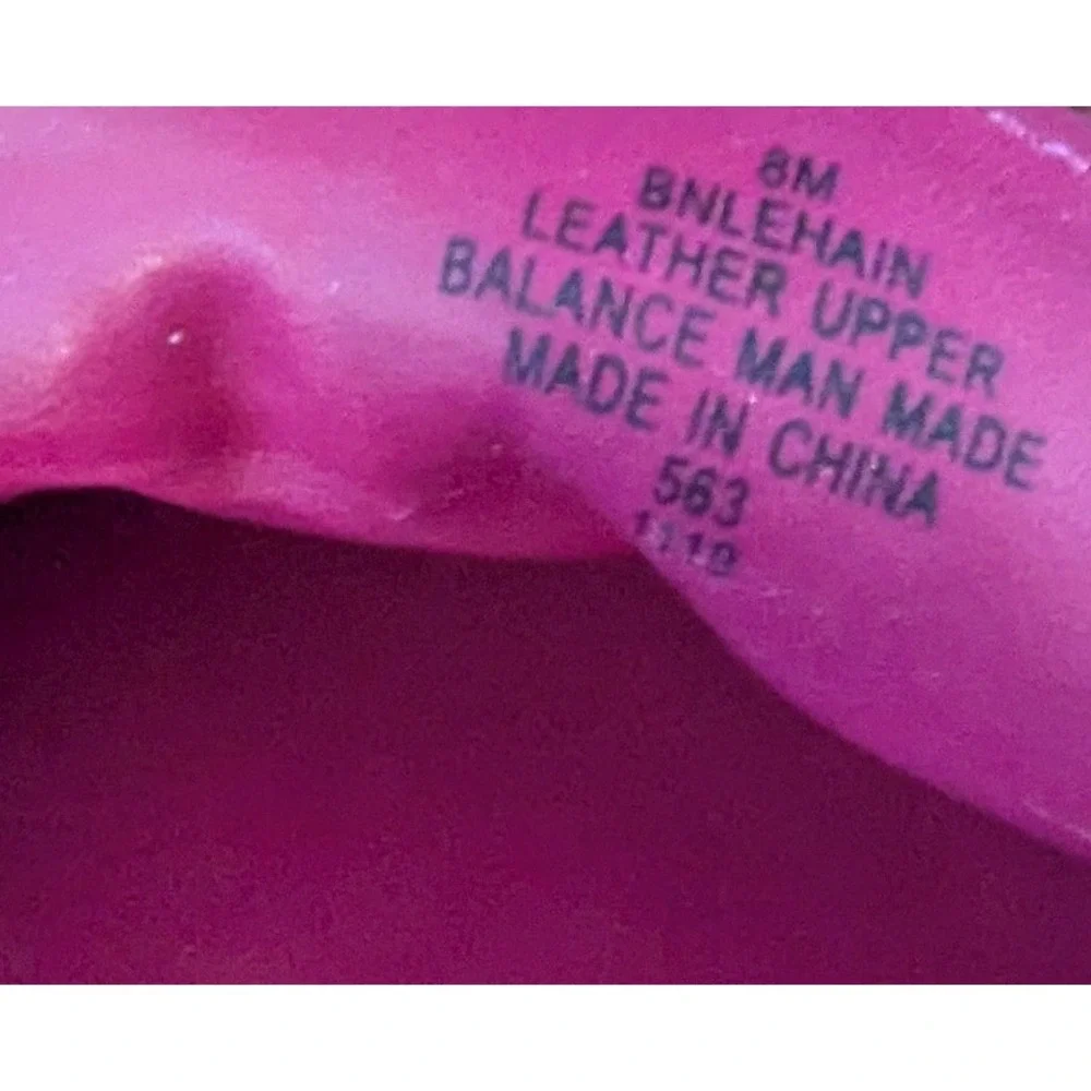 Bandolino‎ Loafers Fuchsia Pink Suede Chain Bit Detail Womens 8M Preppy Colorful